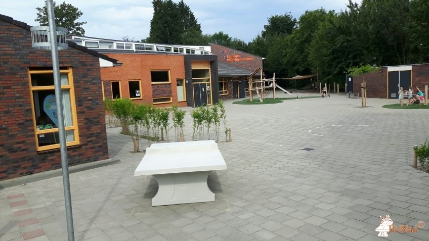 Koningin Wilhelmina School out  Voorthuizen