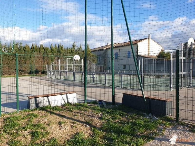 Commune de Maillane out  Maillane