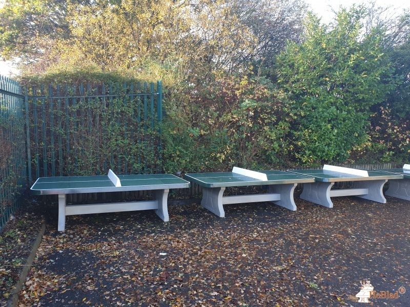 Leighton-Linslade Town Council out  Leighton Buzzard