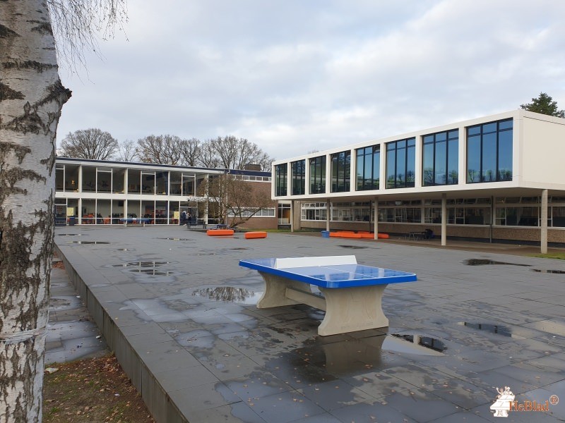 Speelplezier-online B.V. out  Laren