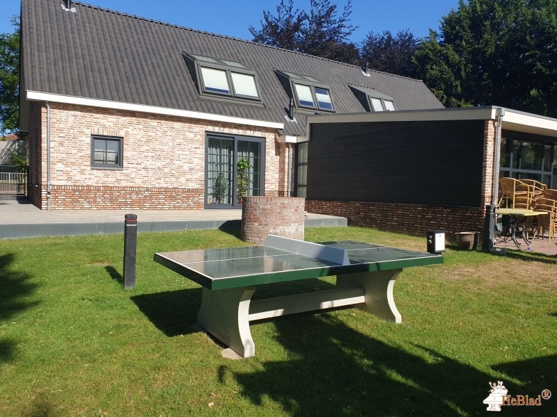 Funty B.V. - Tafeltennisland.nl out  Groesbeek