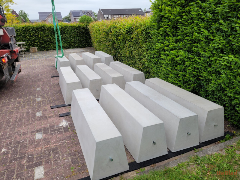 A H Van Beek B.V. out  Wezep