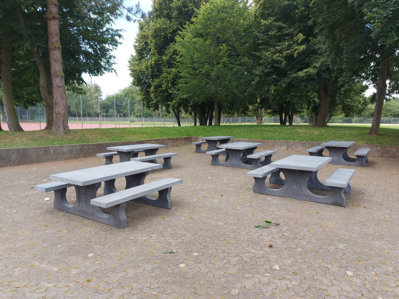 Henry-Benrath-Schule out  Friedberg