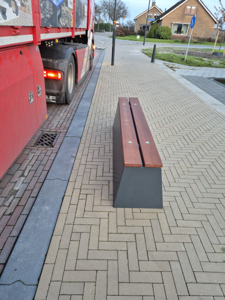 Thomassen out  Oudega