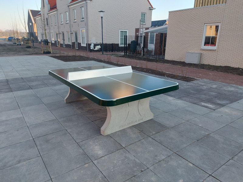 Kompan BV out  Hoef en Haag