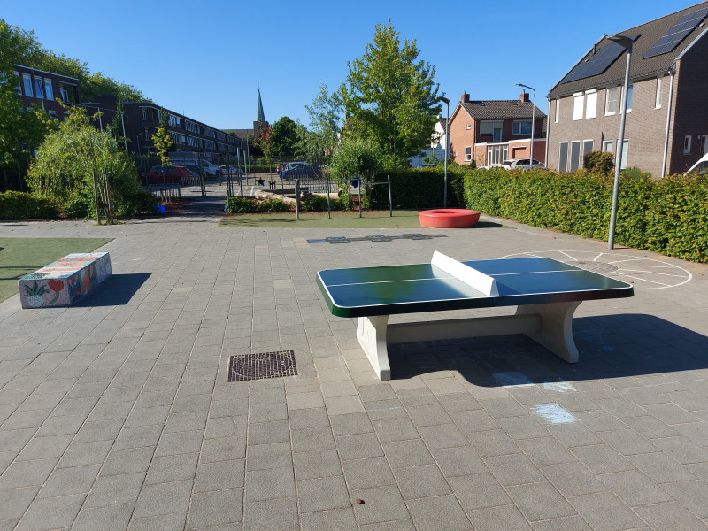 BS Markeent out  Weert