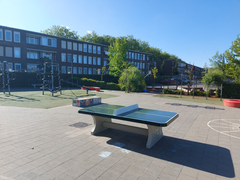 BS Markeent out  Weert