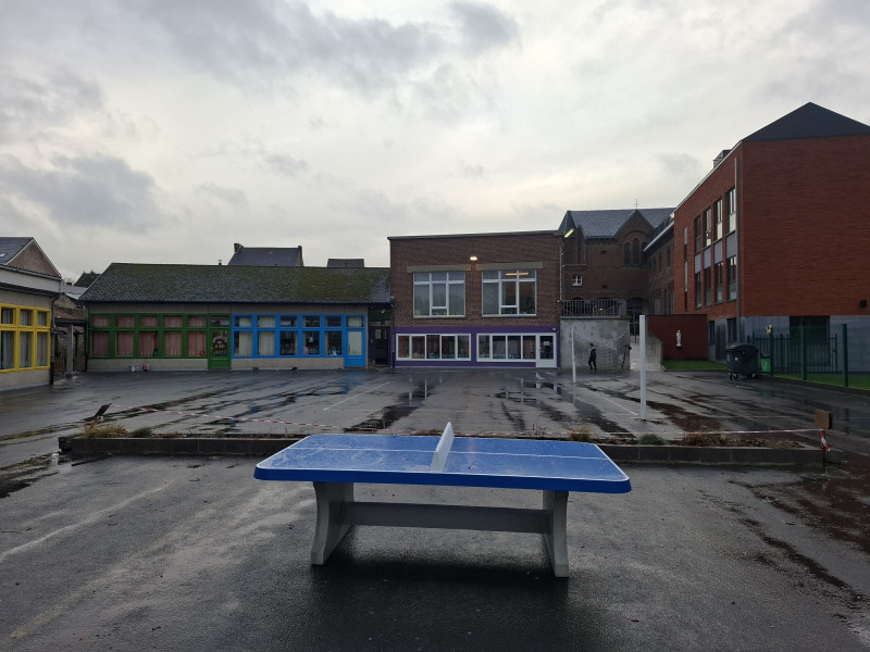 Ecole Saint-Charles out  Peruwelz