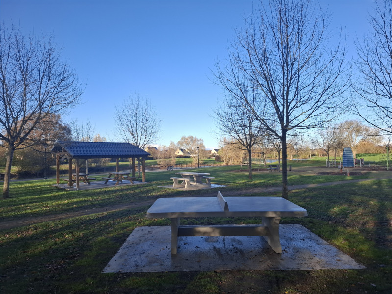 Manutan Collectivités out  Tiercé