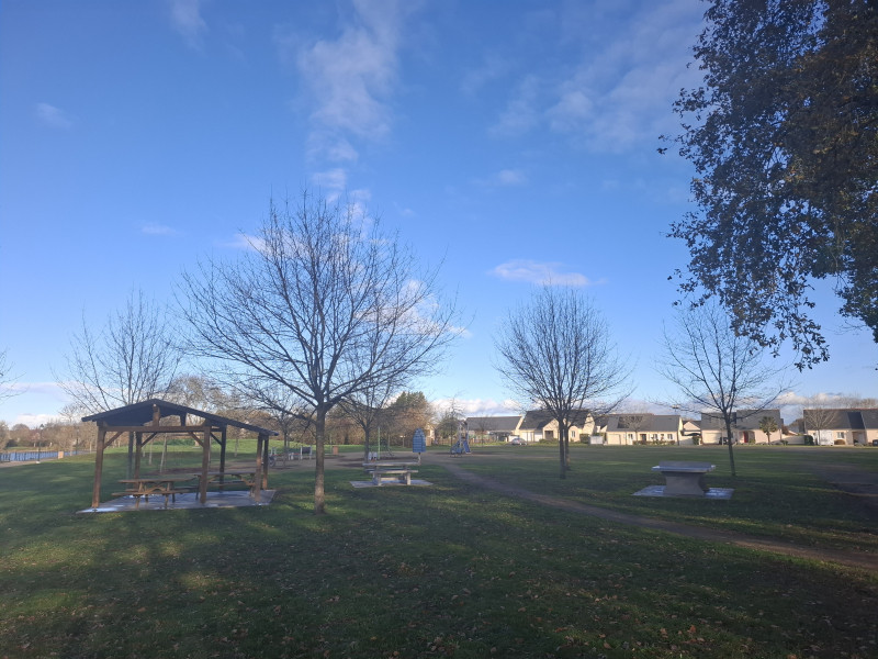 Manutan Collectivités out  Tiercé