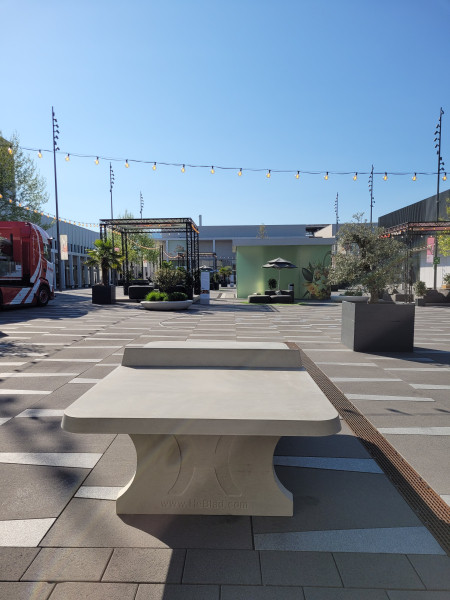 OUTLETCITY AG out  Metzingen