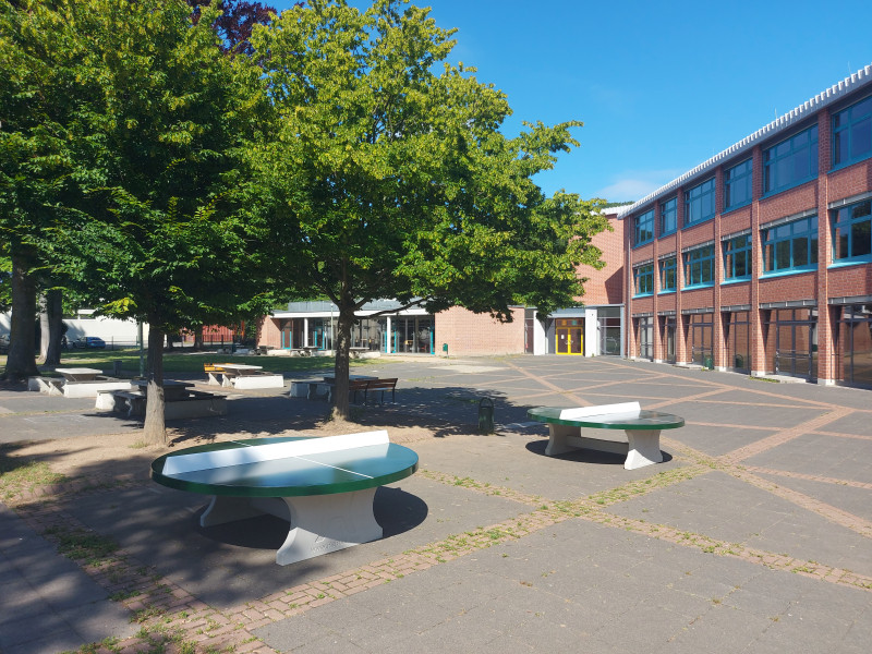 Gymnasium der Gemeinde Kreuzau out  Kreuzau