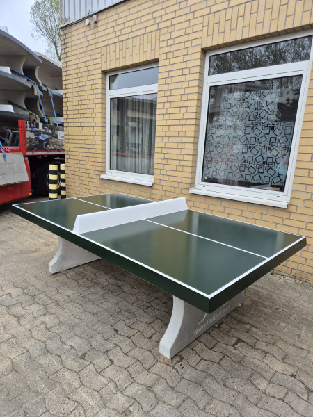 Vonovia Wohnumfeld Service GmbH out  Langenhagen