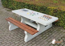 Table Multi-jeux en béton naturel avec Echec - Dame - Ludo
