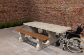 Ensemble de pique-nique DeLuxe en béton, accessibilité fauteuil roulant