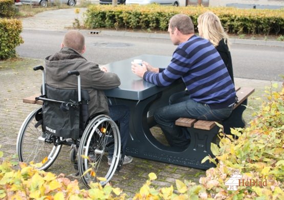Concrete Picnic table DeLuxe Anthracite Wheelchair accessible 